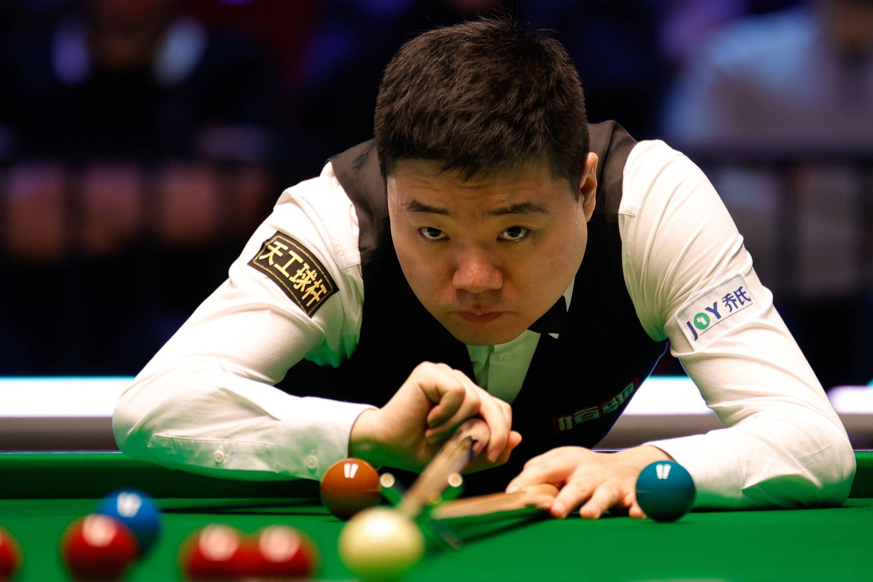 向冠军发起 向冠军发起