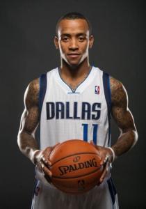 显得尤为宝 显得尤为宝