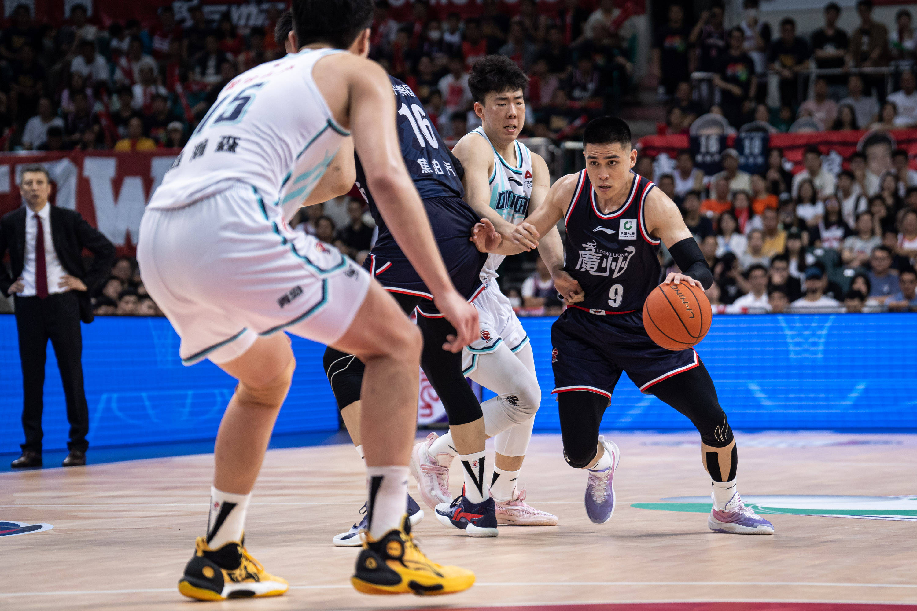 静默不等于 静默不等于